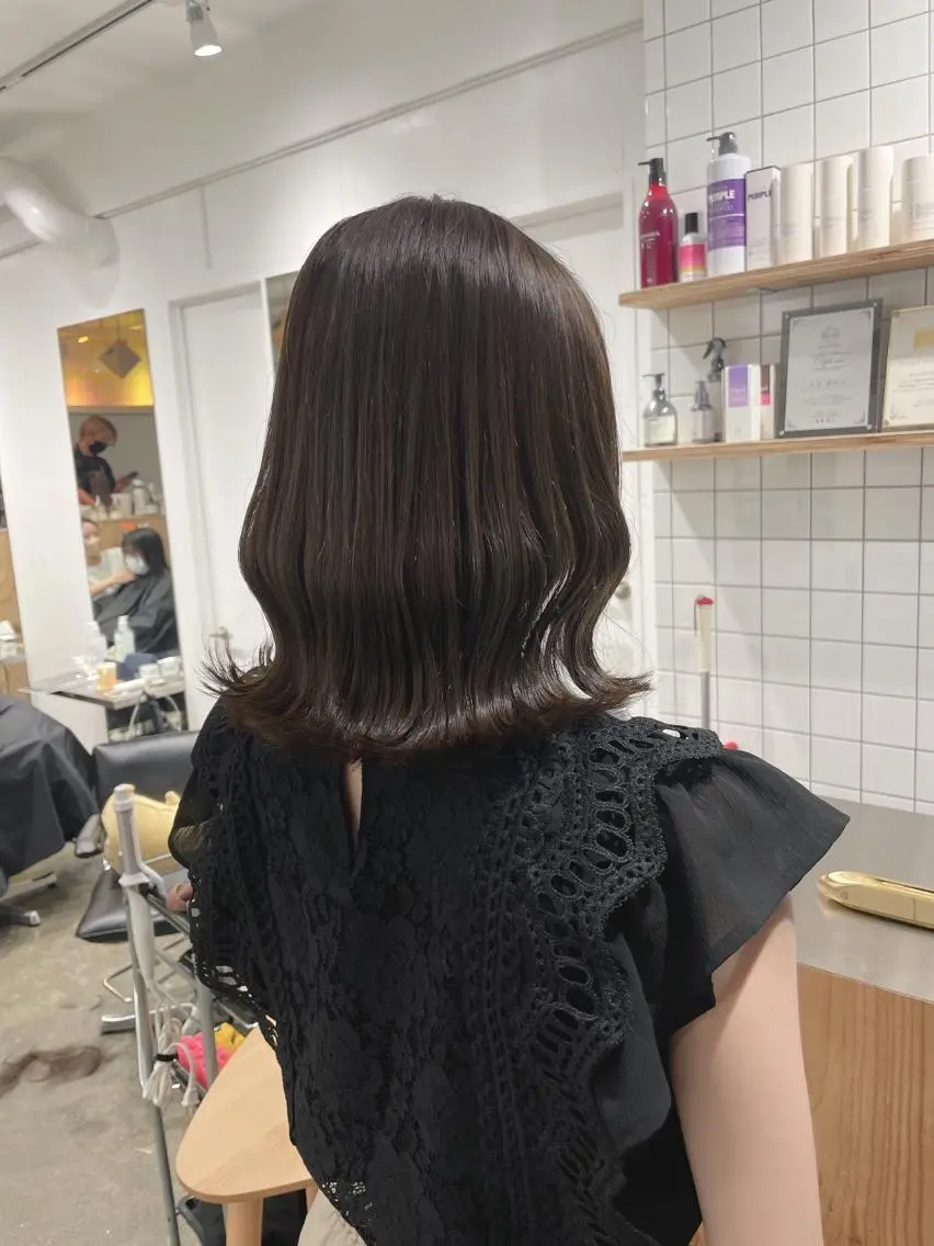 ミディアム カラー グレージュ オリーブグレージュ オリーブグレー ボブ くびれヘア ヘアカラー ♡🪞韓国スタイル/ MISATO🪞♡のヘアスタイル