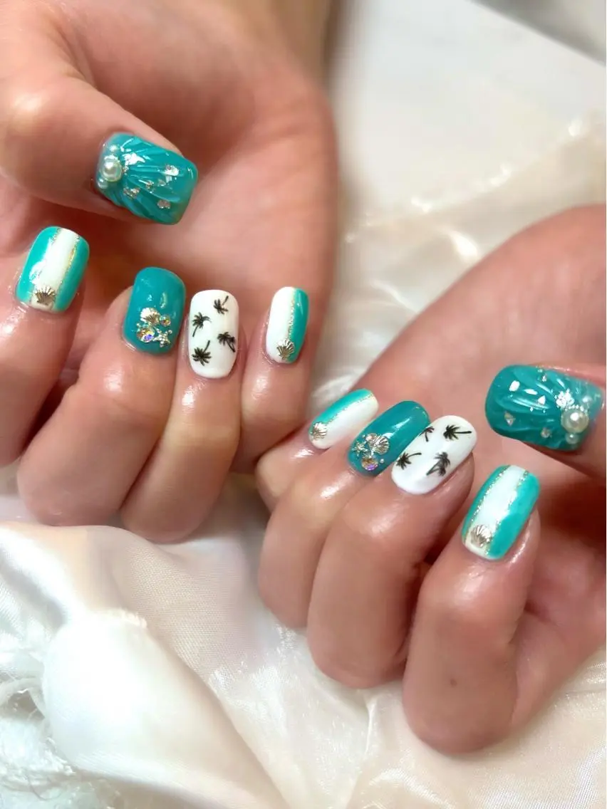 ネイル アートネイル オーロラネイル ジェルネイル 韓国ネイル ロングネイル ハンドネイル clover nailのネイルデザイン