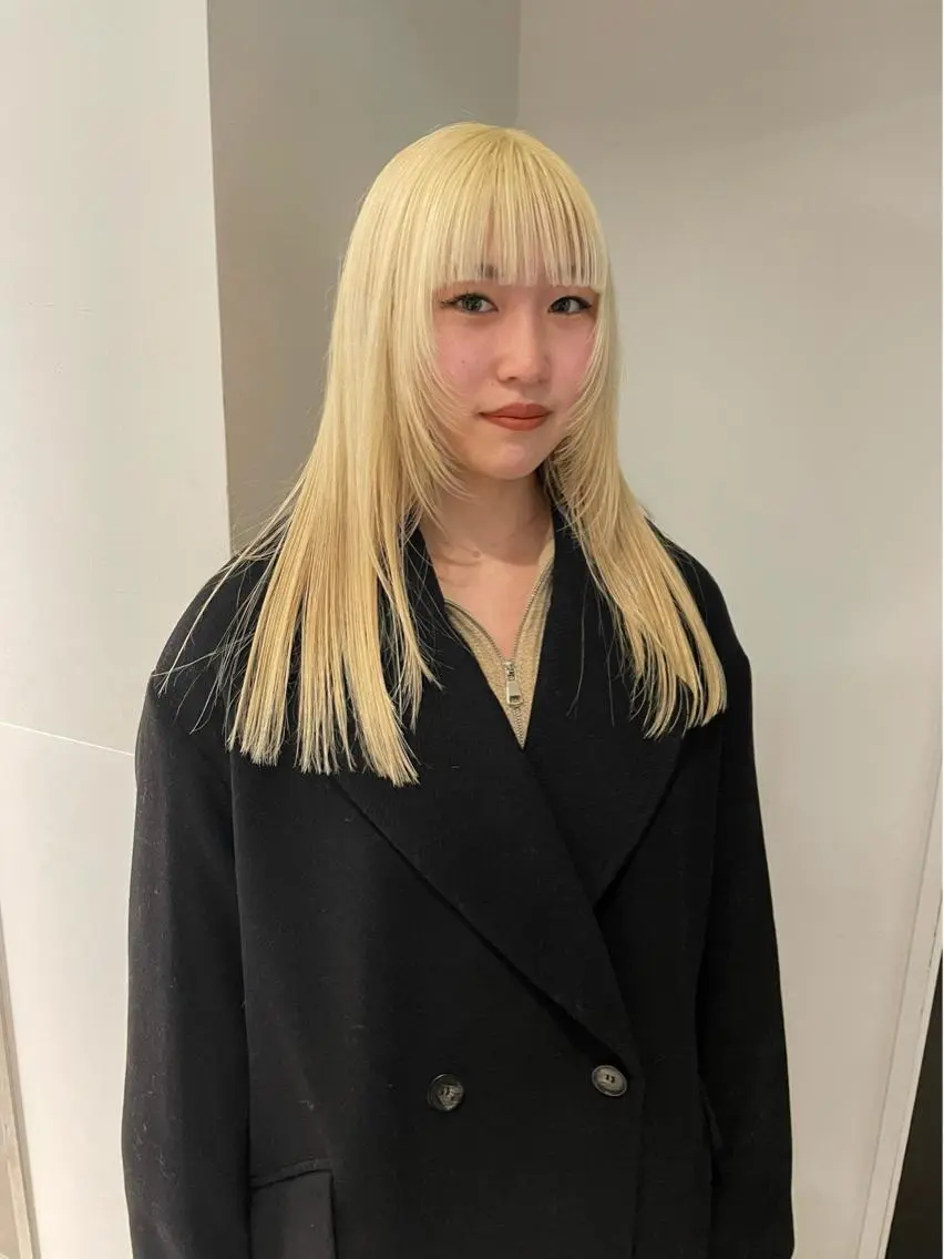 ロング カラー ヘアカラー レイヤーカット 🪩yurikaのヘアスタイル