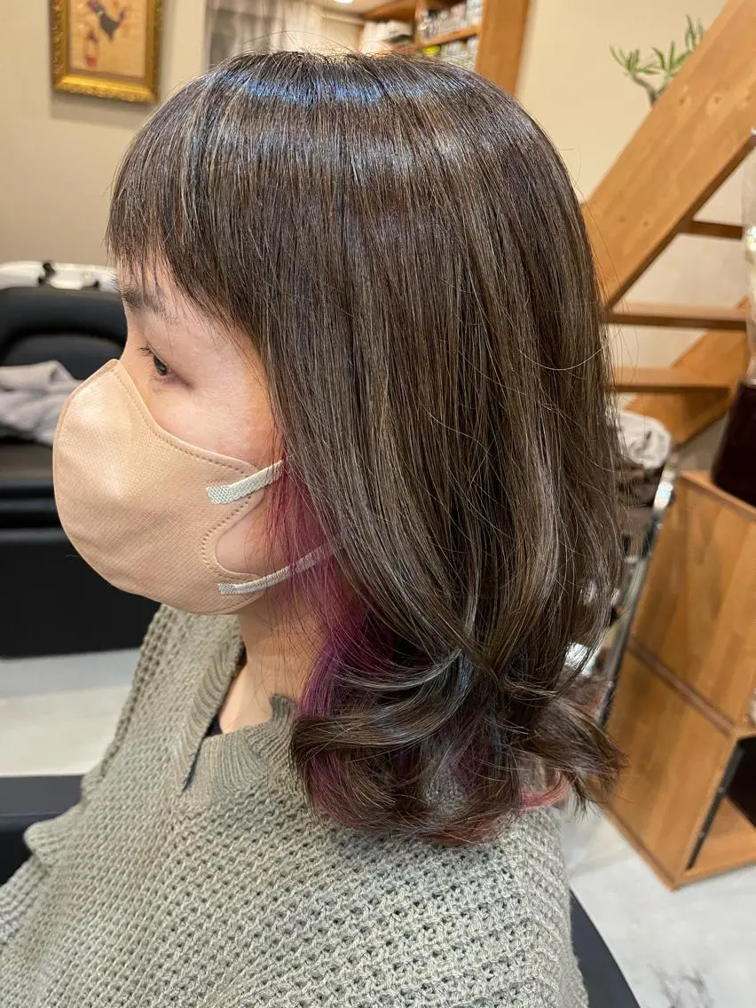 カラー nowhere ノーウェアのヘアスタイル