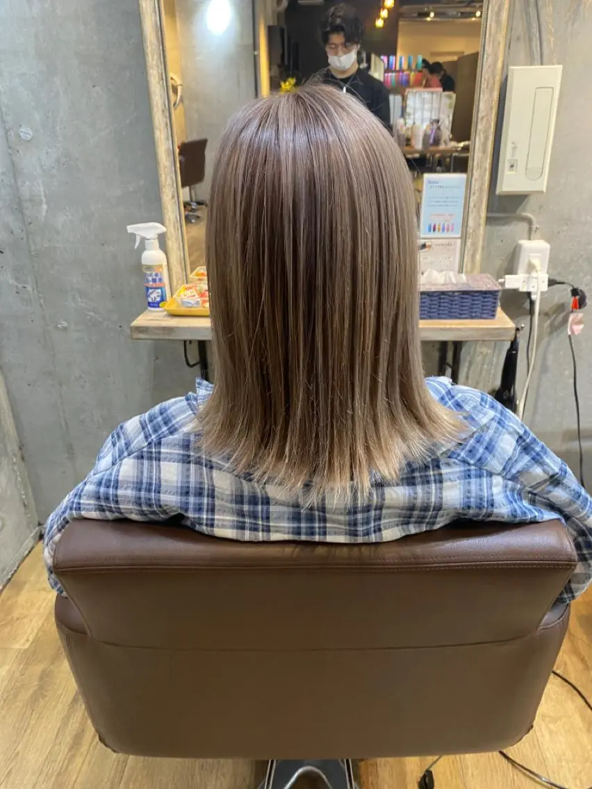 ミディアム カラー 増山 大起のヘアスタイル