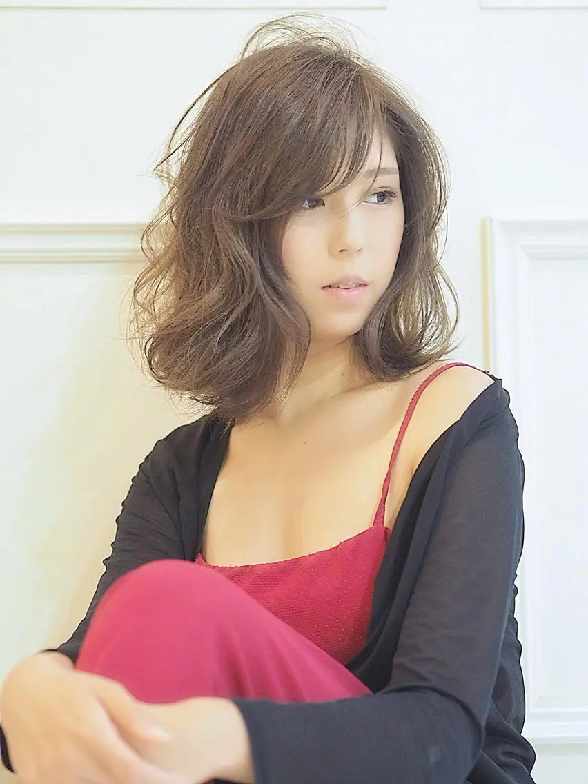 ミディアム カラー ヘアアレンジ ボブ 伸ばしかけ 坂本 直樹のヘアスタイル