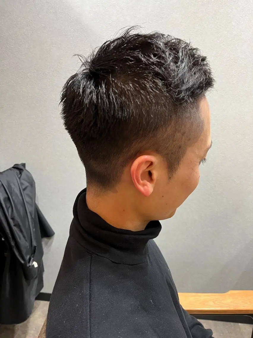 ショート カラー パーマ ヘアアレンジ メンズ キッズ ネイル マツエク・マツパ アイブロウ メンズブリーチ メンズハイライト メンズインナーカラー メンズ韓国風 ブリーチ 久木原 ゆりのヘアスタイル