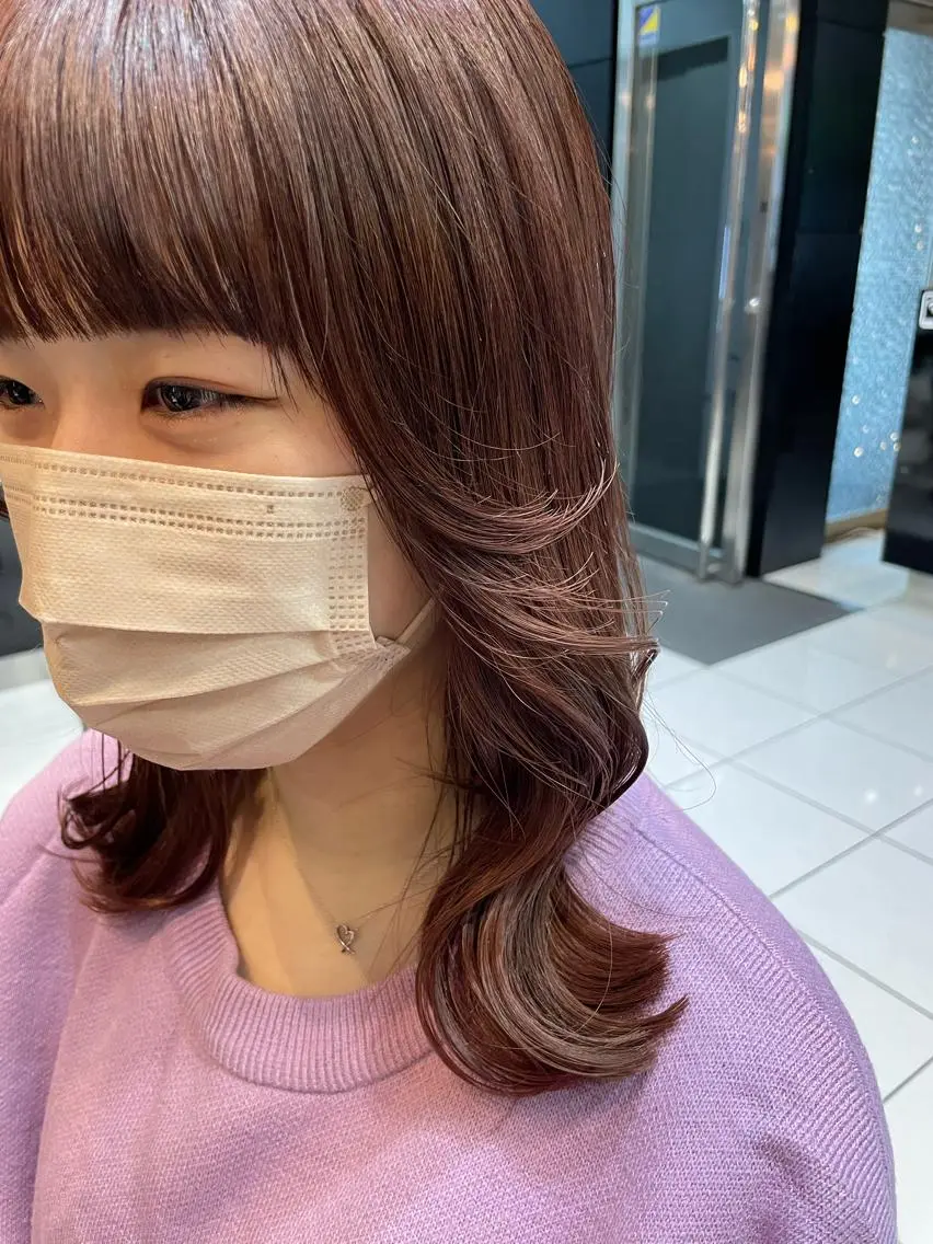 ミディアム カラー 韓国風ヘア カット ヘアカラー 女性リピ90%🍨 🩷佐藤みずきのヘアスタイル