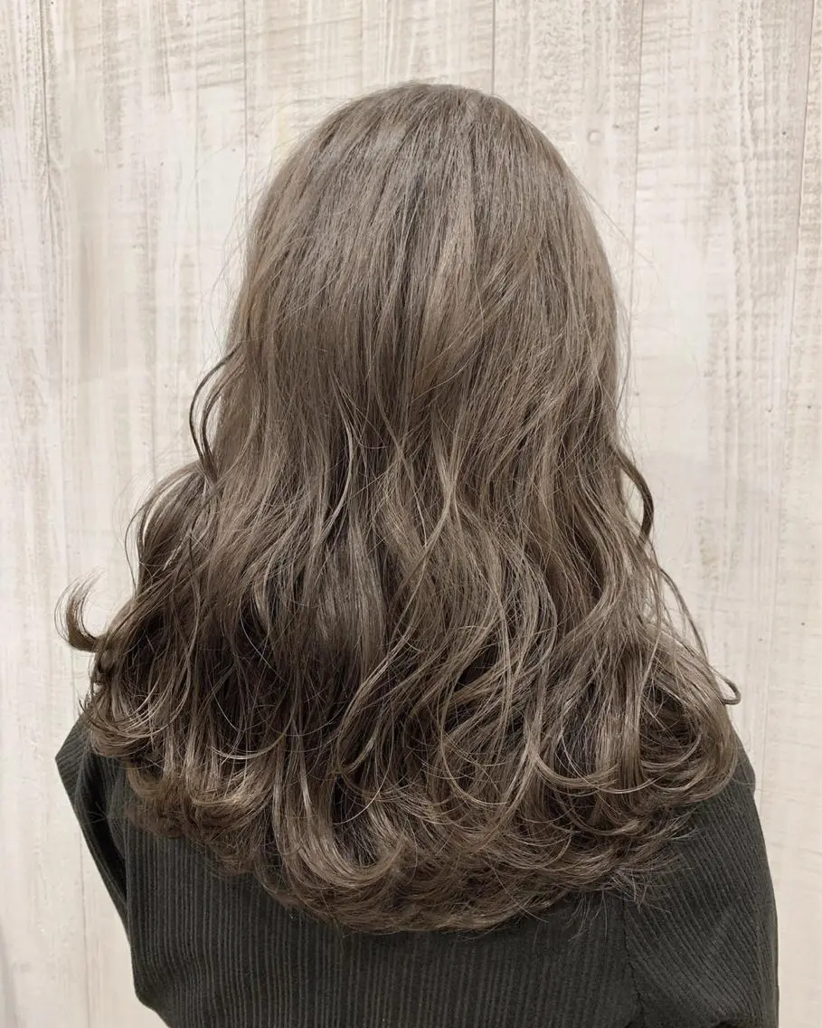 ロング カラー パーマ ヘアアレンジ メンズ ネイル マツエク・マツパ 女性専用サロン梅田 髪質改善カラーakiのヘアスタイル
