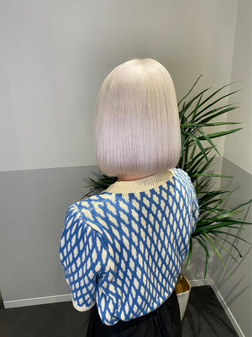 ショート カラー ヘアアレンジ 🫧新宿 透明感 カラー/サスケ🫧のヘアスタイル