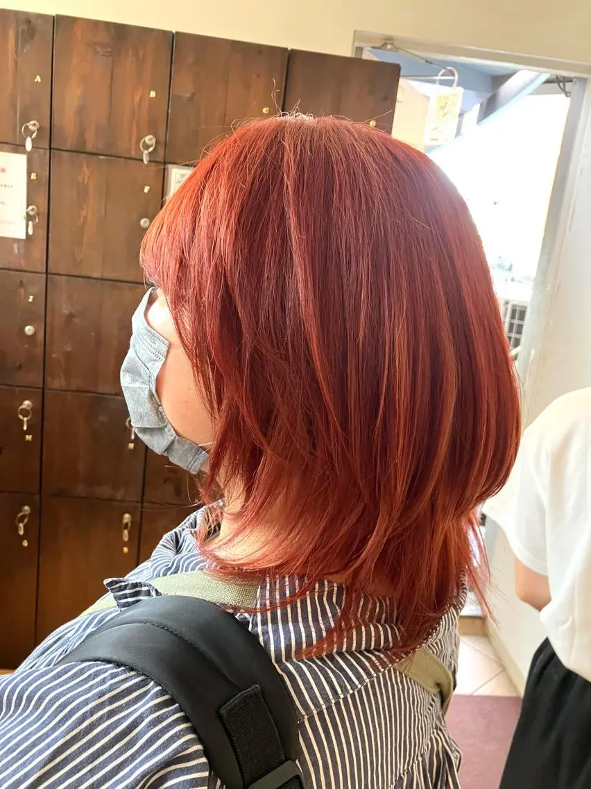 ミディアム カラー ブリーチ オレンジ 奥谷 美代子のヘアスタイル
