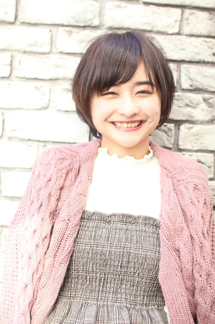 ショート カラー 羽田 ひろむのヘアスタイル
