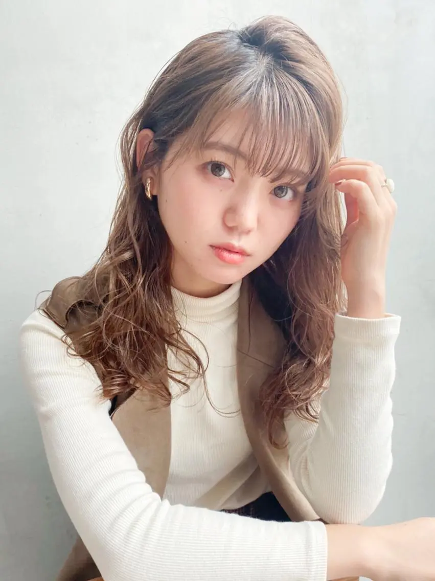 ロング カラー ヘアアレンジ パーマ ITbyALBUM 浦和店のヘアスタイル