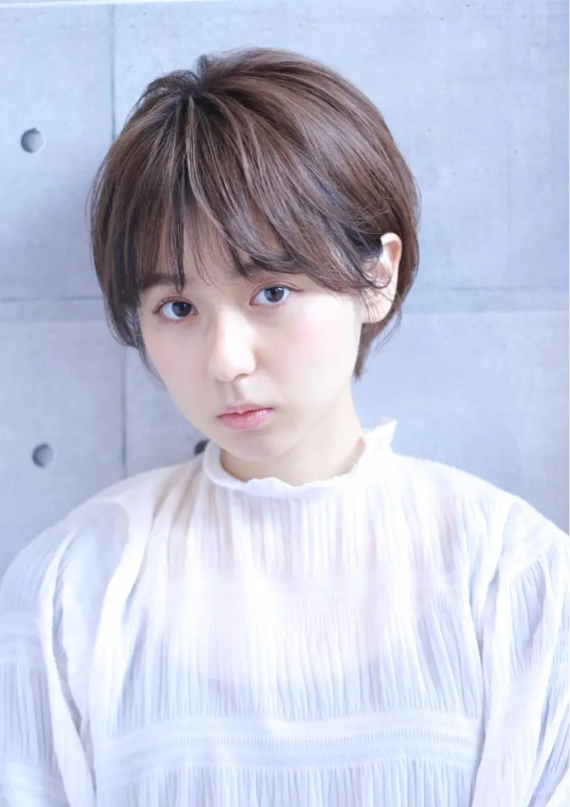 ショート カット ぱつっとボブ/ 小野あかねのヘアスタイル