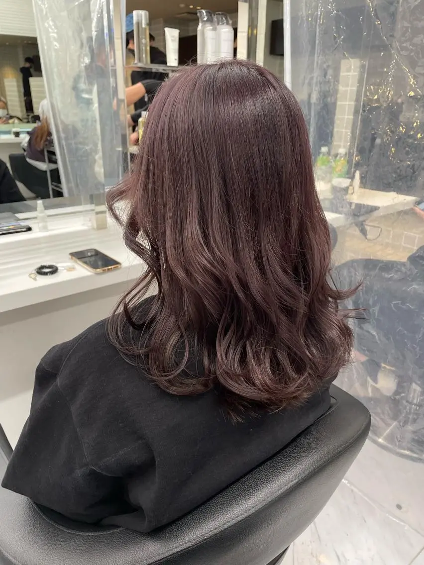 ミディアム カラー パーマ ヘアアレンジ メンズ キッズ ネイル マツエク・マツパ アイブロウ ヘアカラー 🦋縮毛/韓国レイヤ ー/透明感カラー🦋のヘアスタイル