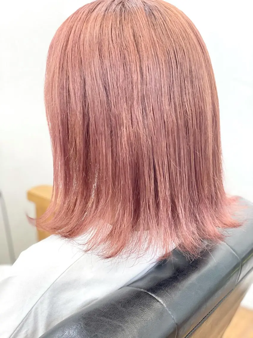ミディアム 青木 優歩のヘアスタイル