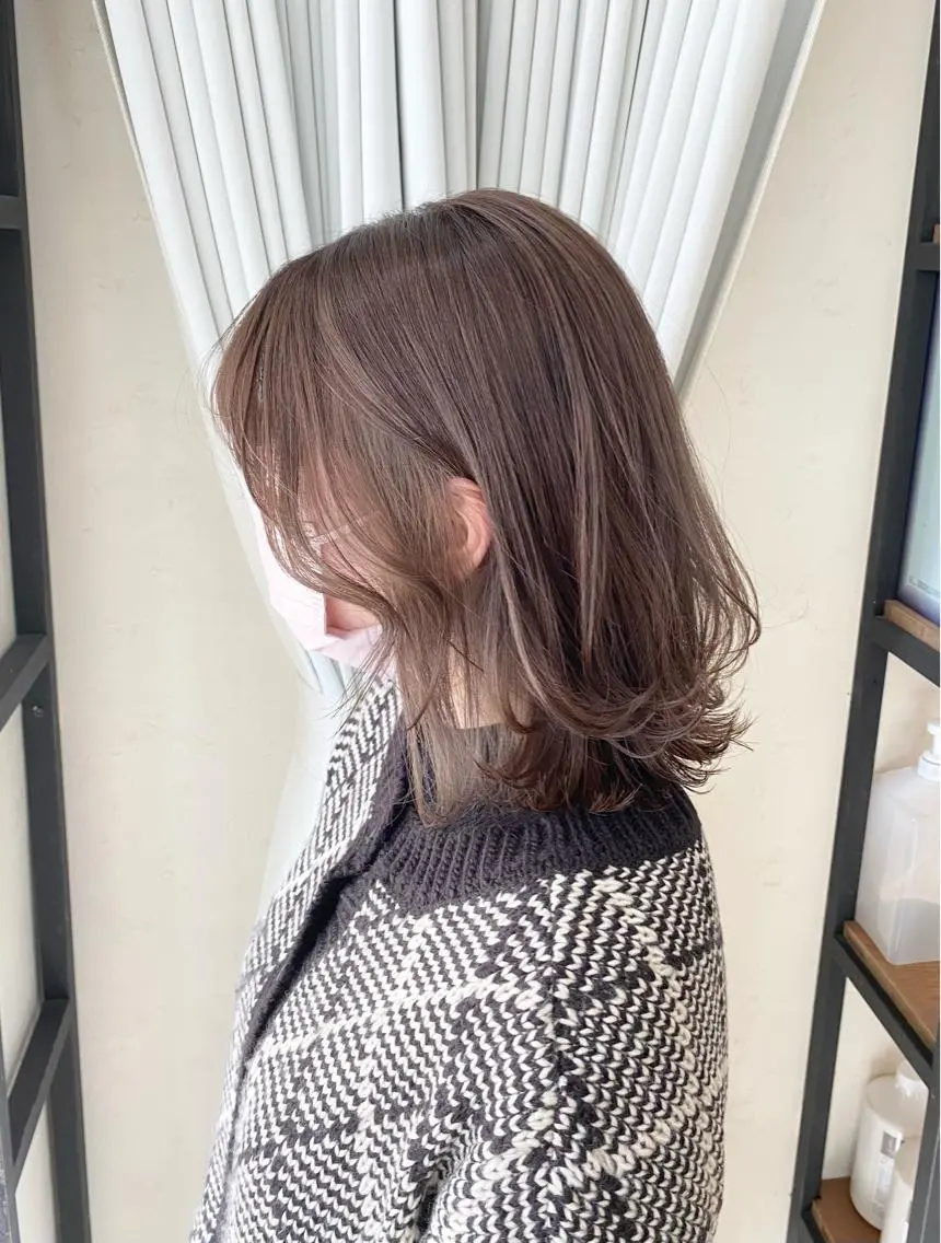 ミディアム カラー ヘアカラー トリートメント ショート 縮毛矯正 レイヤー🌿FUKUのヘアスタイル