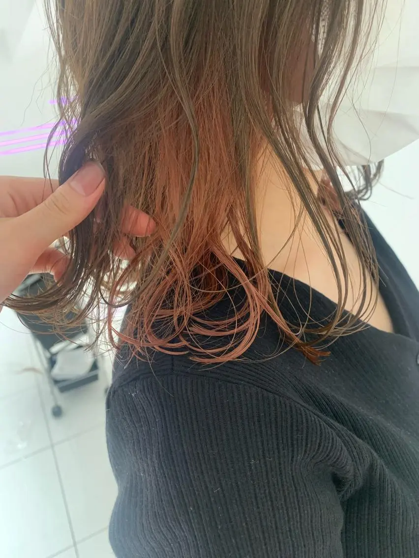 セミロング カラー Takahashi Yuriのヘアスタイル