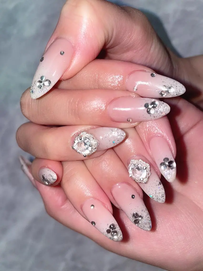 ネイル Nailist🌟 Wakanaのネイルデザイン