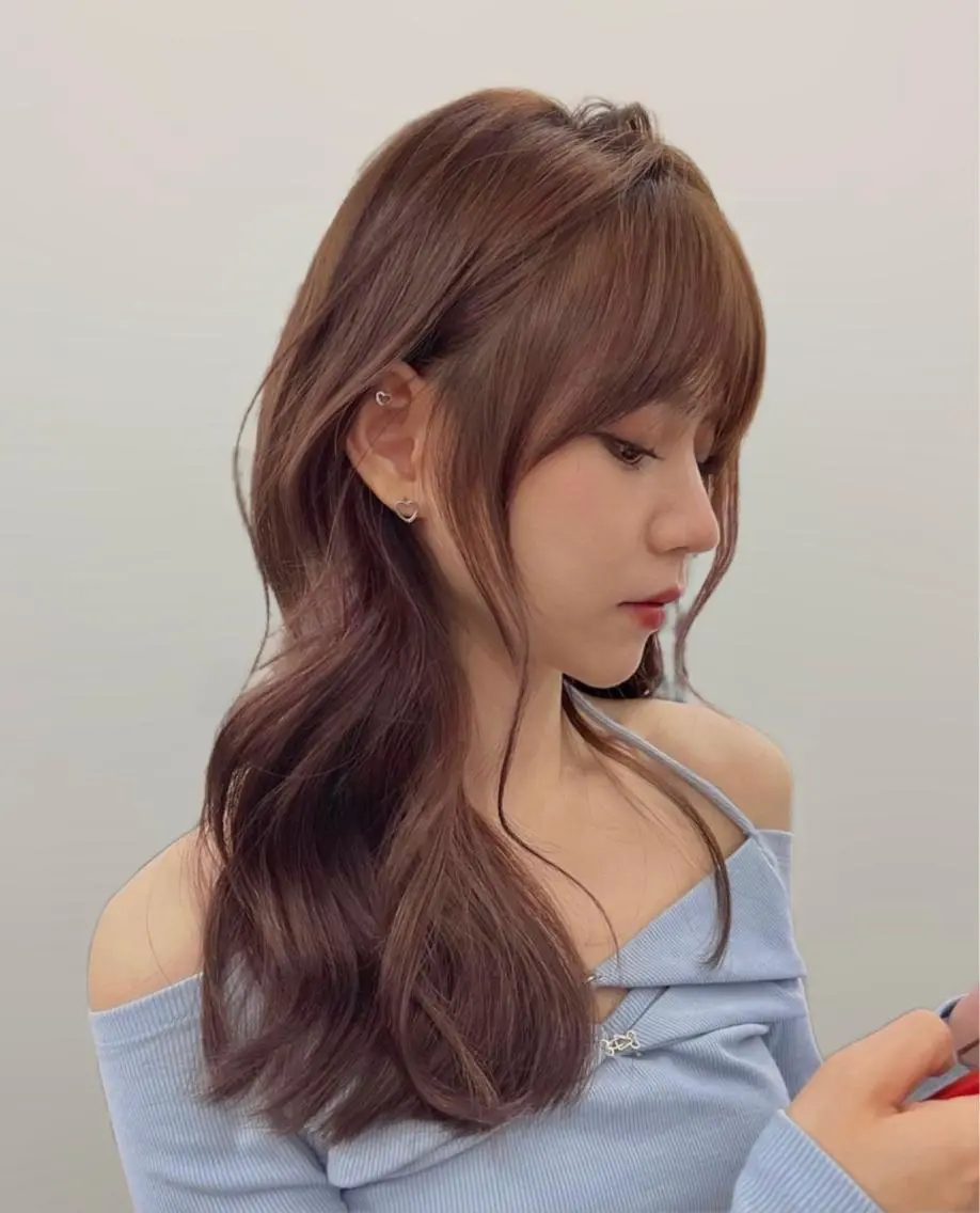 セミロング カラー くびれヘア 韓国風ヘア 小顔カット オルチャンヘア ワンホンヘア 鈴木 一貴のヘアスタイル