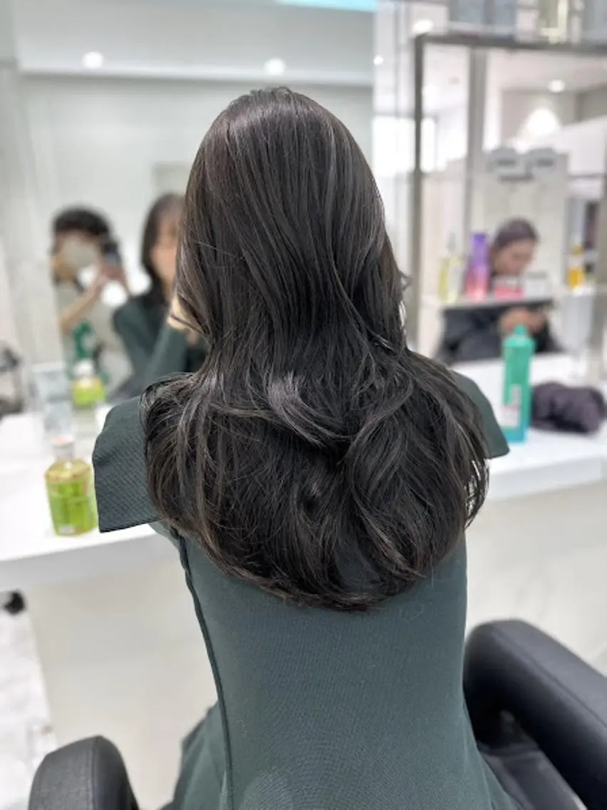 カラー official TUNE銀座🪞🪽のヘアスタイル