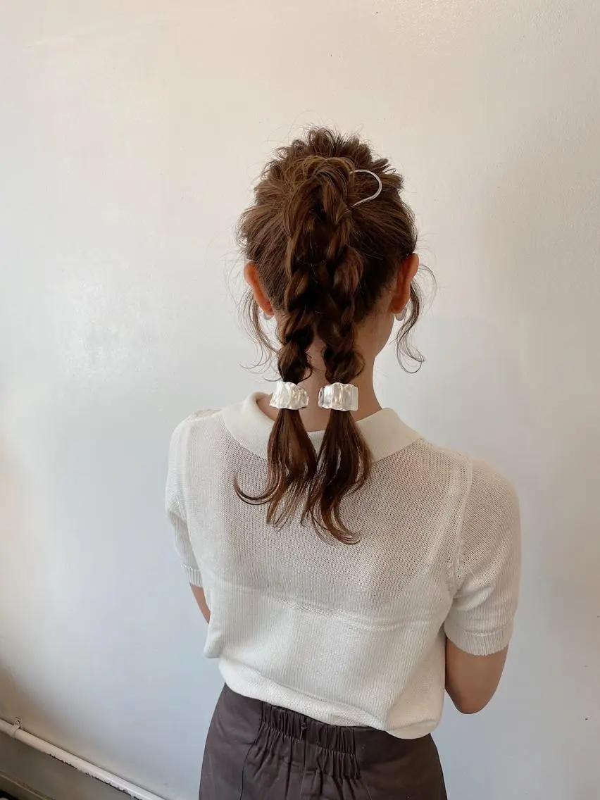 ロング カラー ヘアアレンジ ポニーテール カット ヘアカラー h a k u 大倉 卓人のヘアスタイル