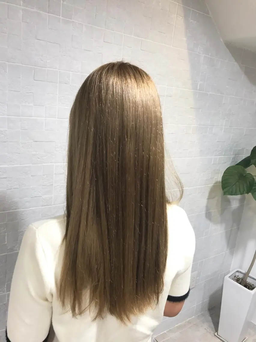 ロング カラー shi hoのヘアスタイル
