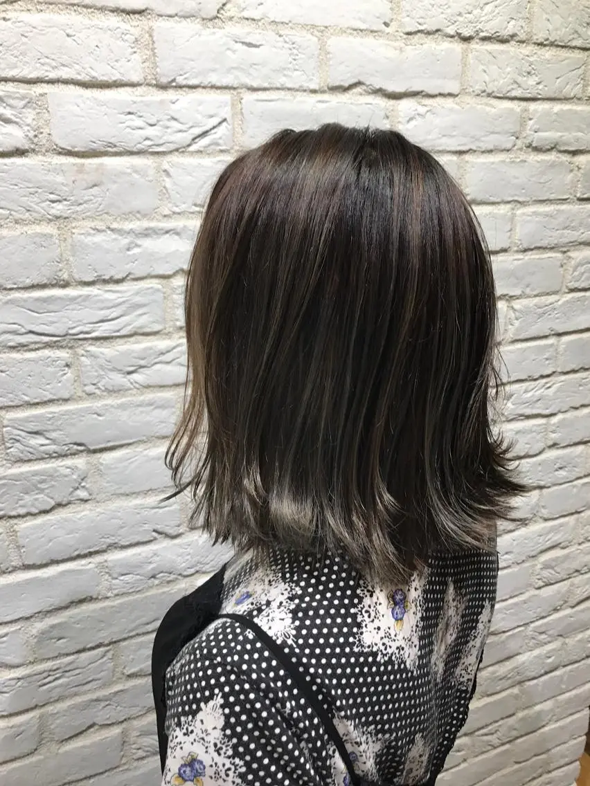 ミディアム カラー Neale.♡ ROLA京橋のマツエク・マツパデザイン