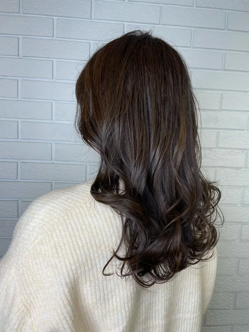 セミロング カラー ブルーカラー ブルーバイオレット バイオレットカラー レイヤーカット トリートメント ニュアンスデザイン✄ YOU♡のヘアスタイル