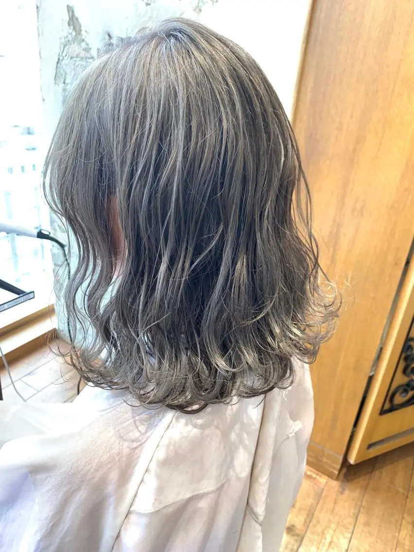 ショート 小顔カット 山菅 光明のヘアスタイル