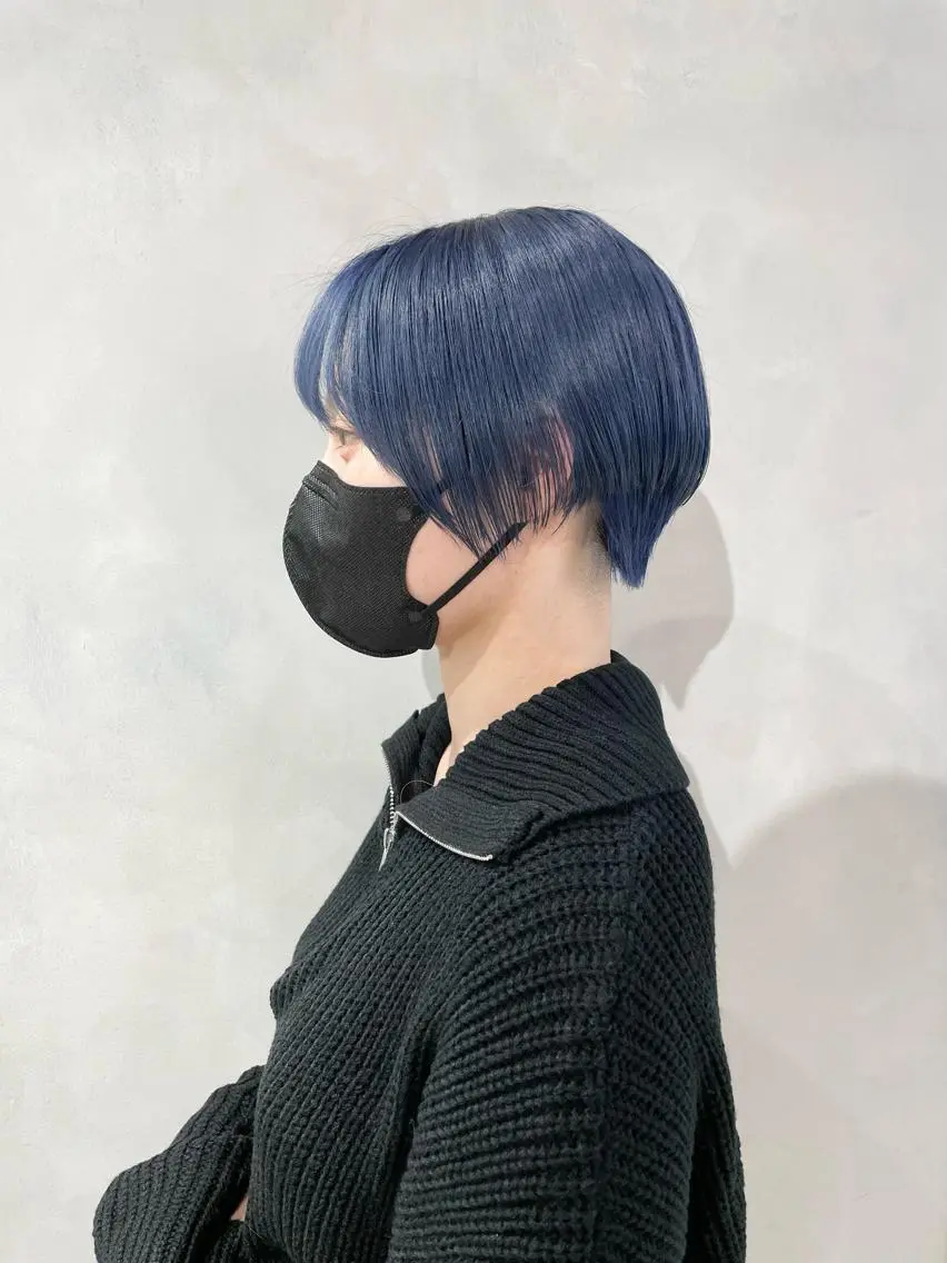 ショート カラー ブルーカラー ネイビーカラー ショートヘア ハイトーン×レイヤー /遠藤将太のヘアスタイル