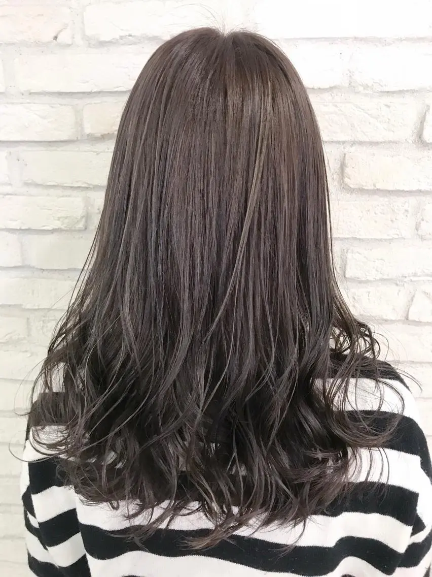 セミロング カラー ハイライトカラー ハイライト 横浜🍒ルーツカラー エクステ／RIEのヘアスタイル