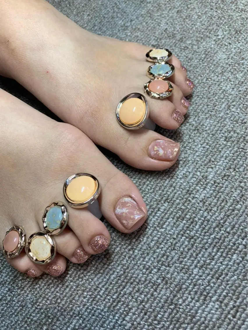 ネイル 長谷川 奈緒美のネイルデザイン