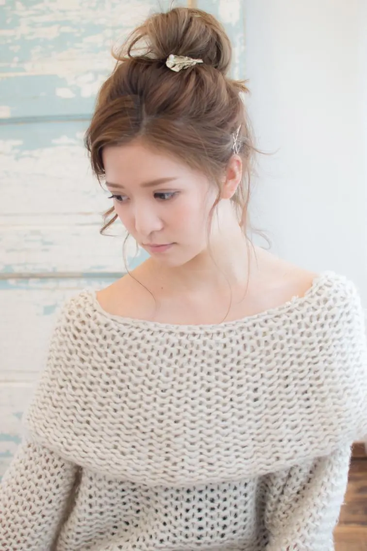ヘアアレンジ お団子ヘア Beach 代表 KENTAのヘアスタイル