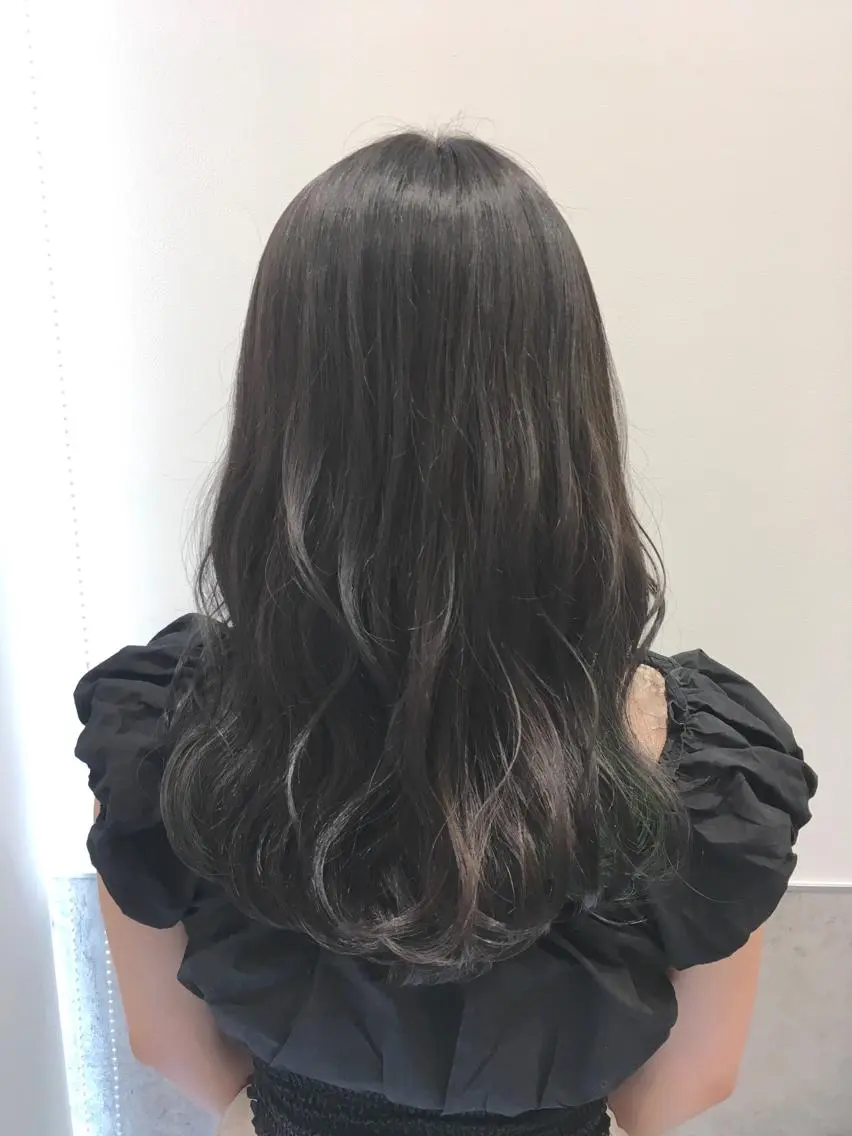 ロング カラー ブルーカラー ブルージュ ヘアカラー トリートメント ヘアセット yoshi ☆のヘアスタイル