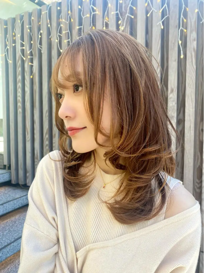 セミロング レイヤーカット カット ヘアカラー トリートメント ヘアセット ✨似合わせカラー 阿部賢✨のヘアスタイル