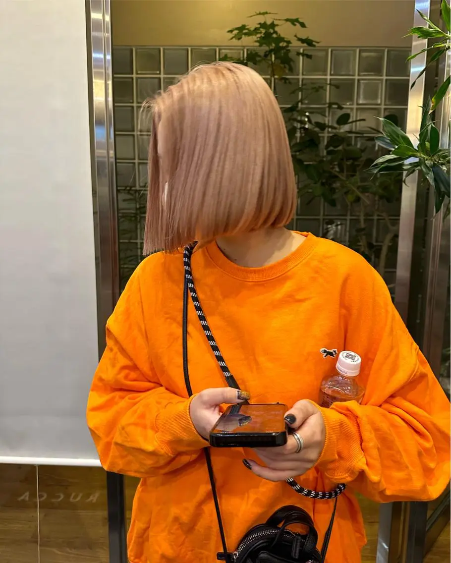 ショート カラー ベージュカラー ピンクカラー ピンクベージュ ボブ 伊藤 拓哉のヘアスタイル