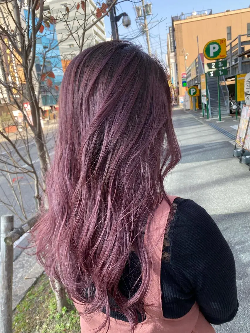 ロング レイヤーカット 🍀透明感抜群🍀/ ハイトーンカラーのヘアスタイル