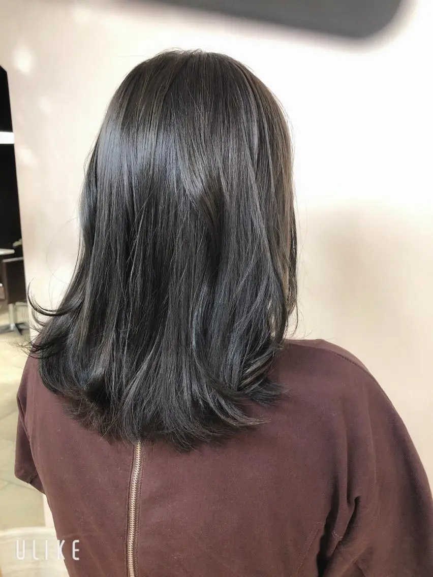 ミディアム カラー 透明感カラー 杉野 凜のヘアスタイル