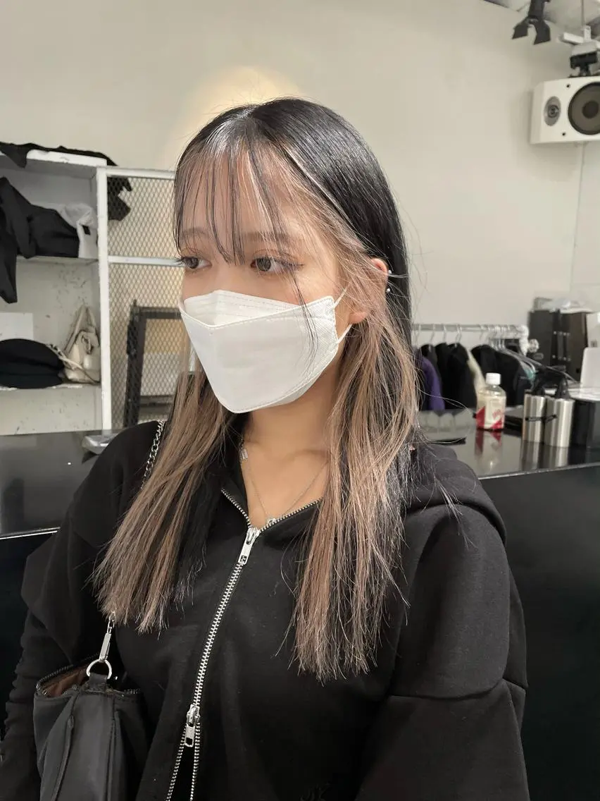 ロング カラー ヘアアレンジ ミストバング ブリーチ フェイスフレーミング カット ヘアカラー トリートメント 艶ハイトーン/ヘア アレンジAYAKAのヘアスタイル