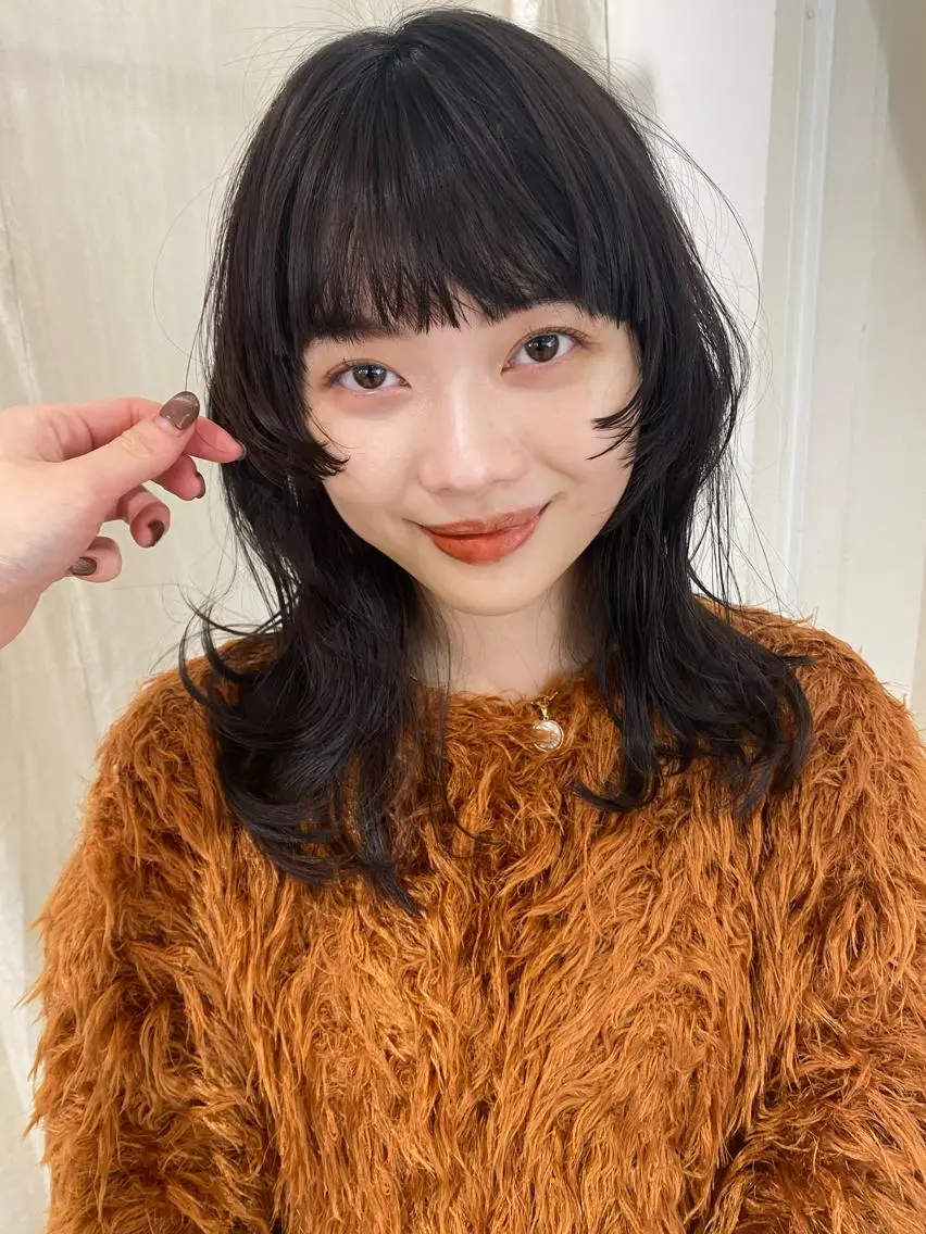 ロング サトウ ナナのヘアスタイル