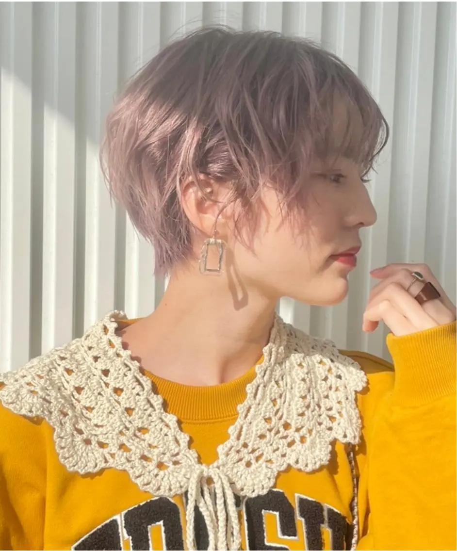 ショート カット ヘアカラー トリートメント 【20代ダメージ毛に 髪質改善】のヘアスタイル