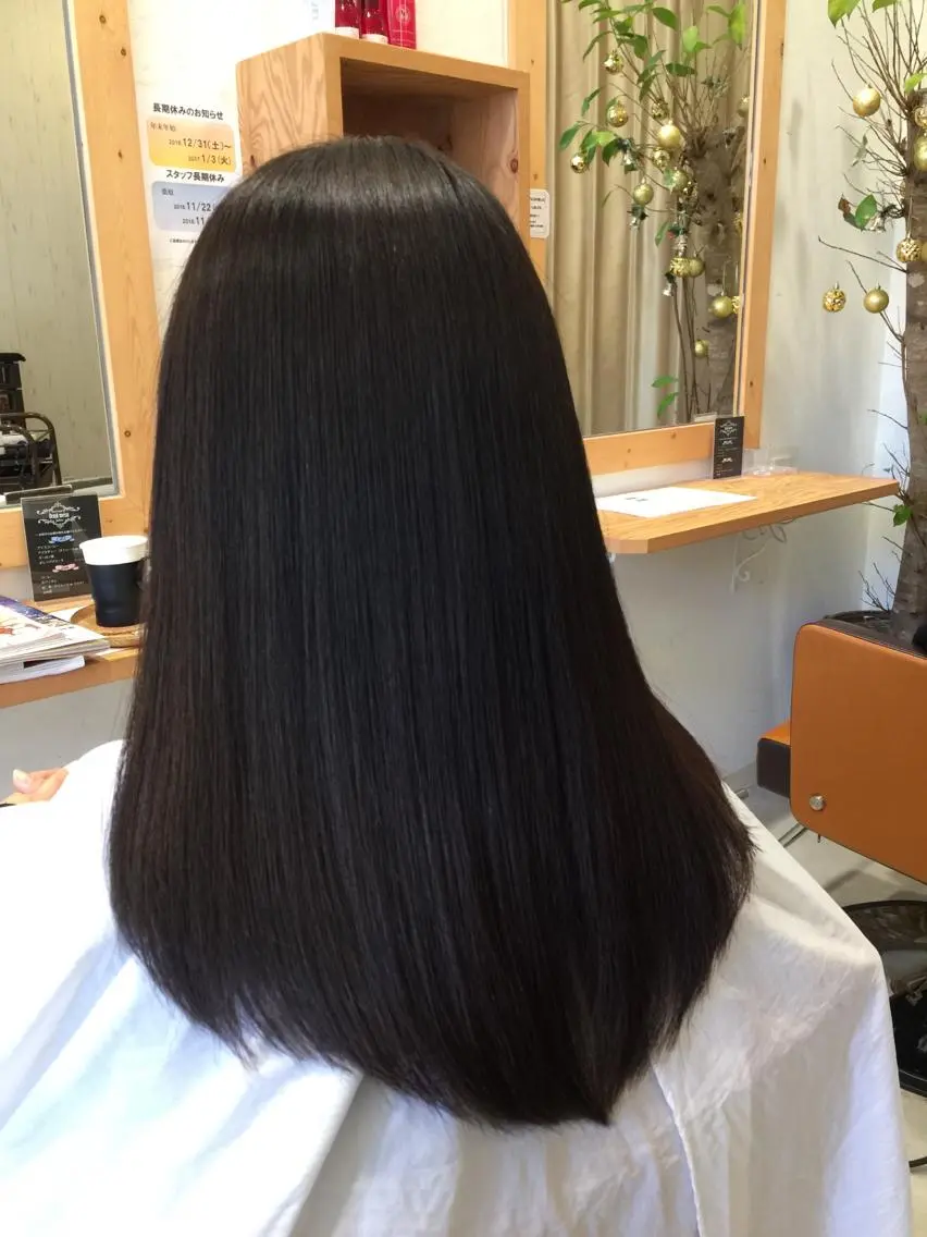 セミロング ロング カラー 縮毛矯正 ツヤ髪専門美容師 桑原 和誠のヘアスタイル