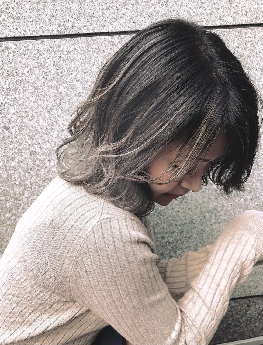ミディアム レイヤーカット 浜田 敦史のヘアスタイル
