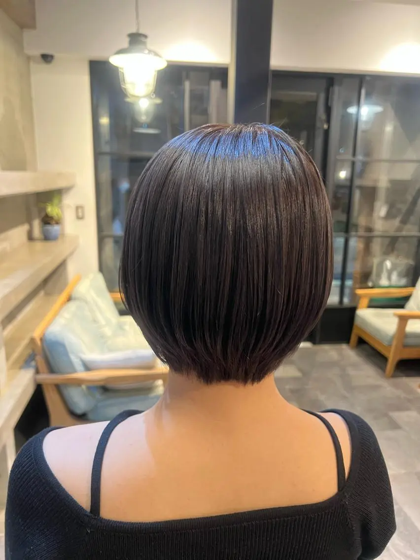 カラー momo /鍛冶屋町のヘアスタイル