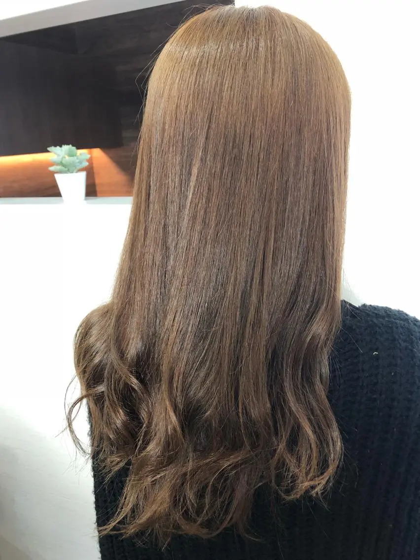 ロング カラー ベージュカラー 外国人風カラー ヘアカラー トリートメント 縮毛矯正の達人 ☆ 松本のヘアスタイル