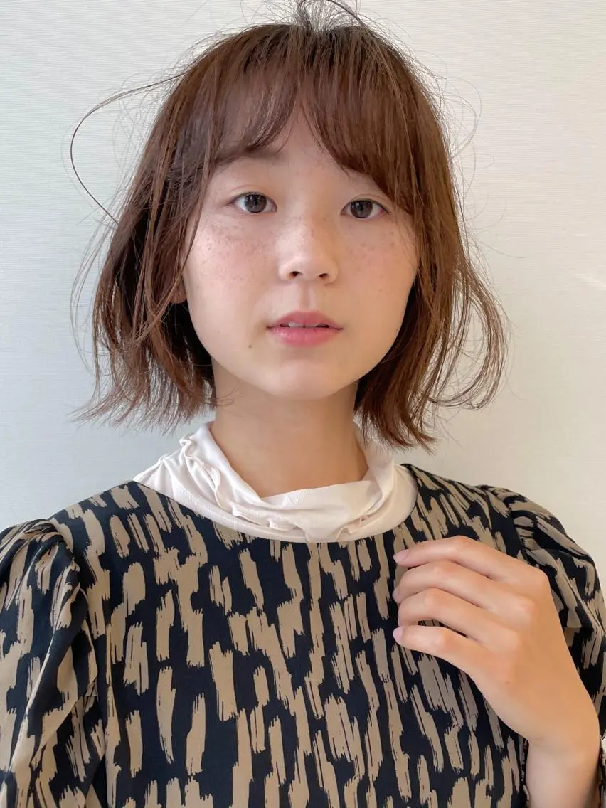ミディアム 🌹ハッシュカット、 レイヤー韓国ヘア🌹のヘアスタイル