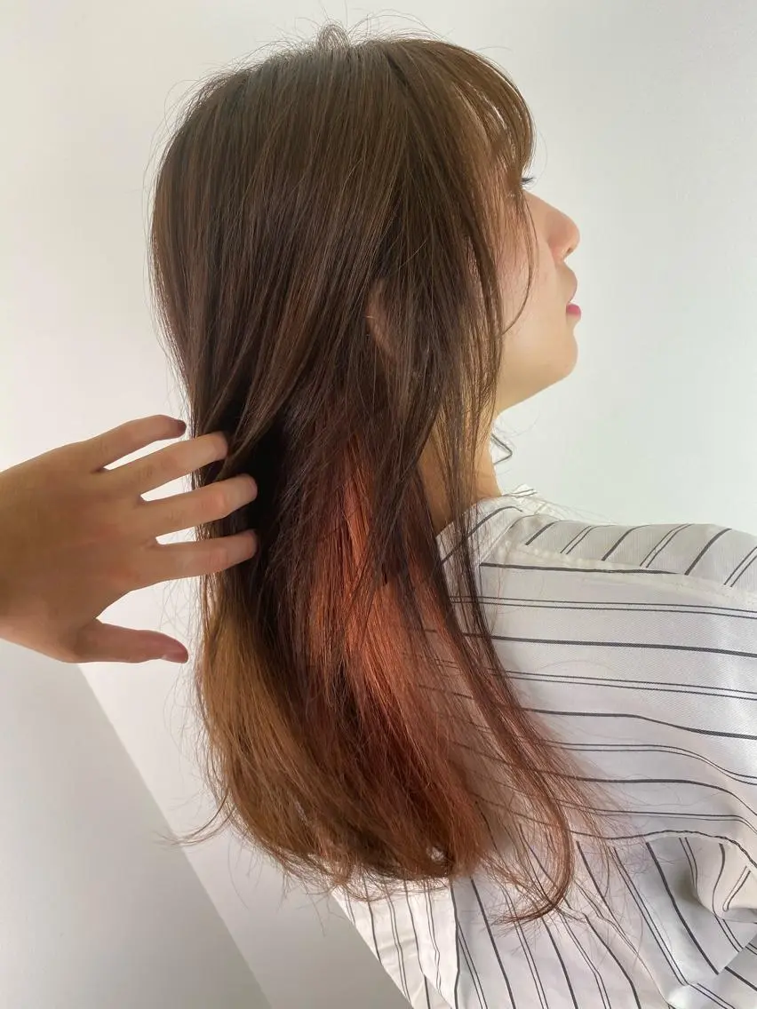 ロング カラー ピンクカラー カット ヘアカラー ハイトーンヘア/ 島崎　タクミのヘアスタイル