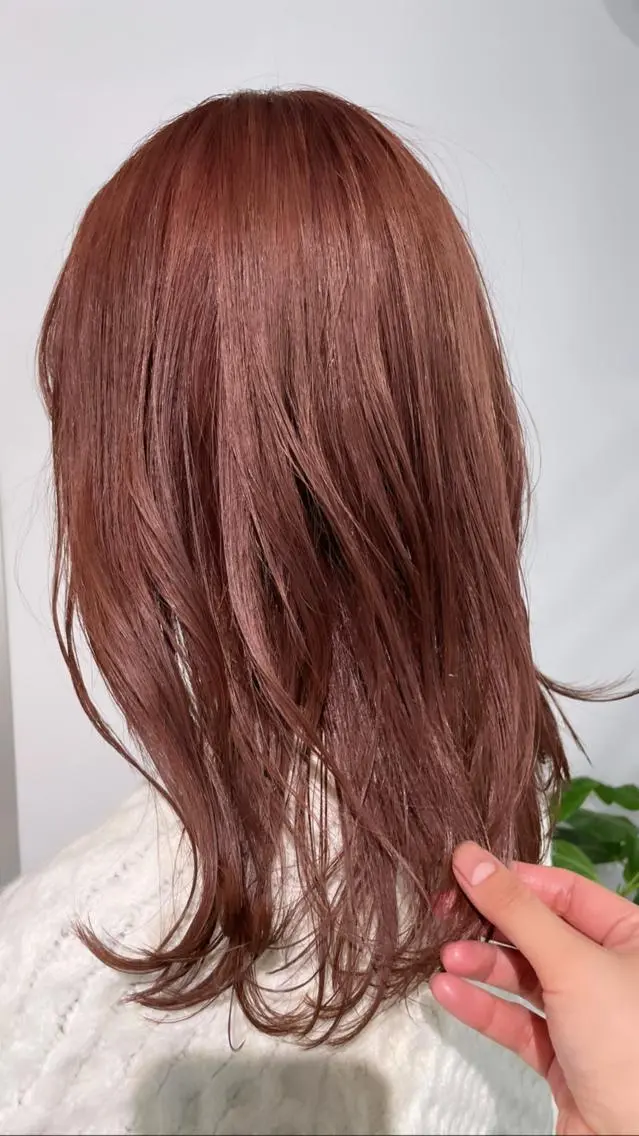ロング カラー ベージュカラー ブリーチ ケアブリーチ ピンクカラー ピンクベージュ fit/ madokaのヘアスタイル