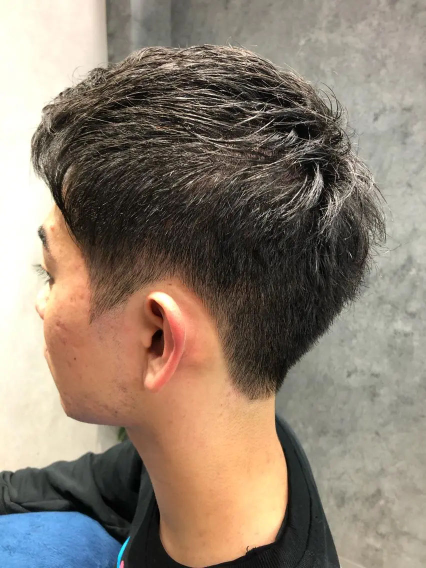 メンズ メンズベリーショート Noyヨシモト ヒロトのヘアスタイル