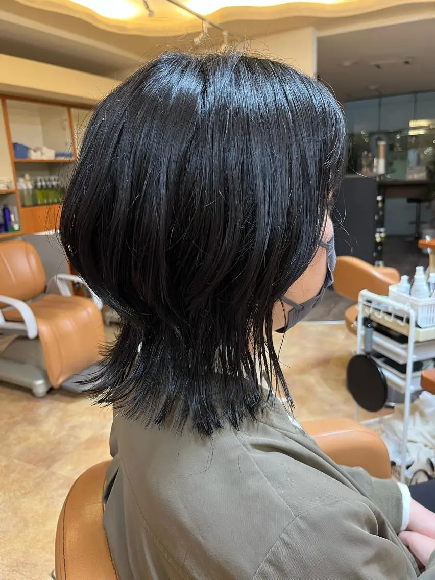 ミディアム ウルフカット 田畑 優希のヘアスタイル