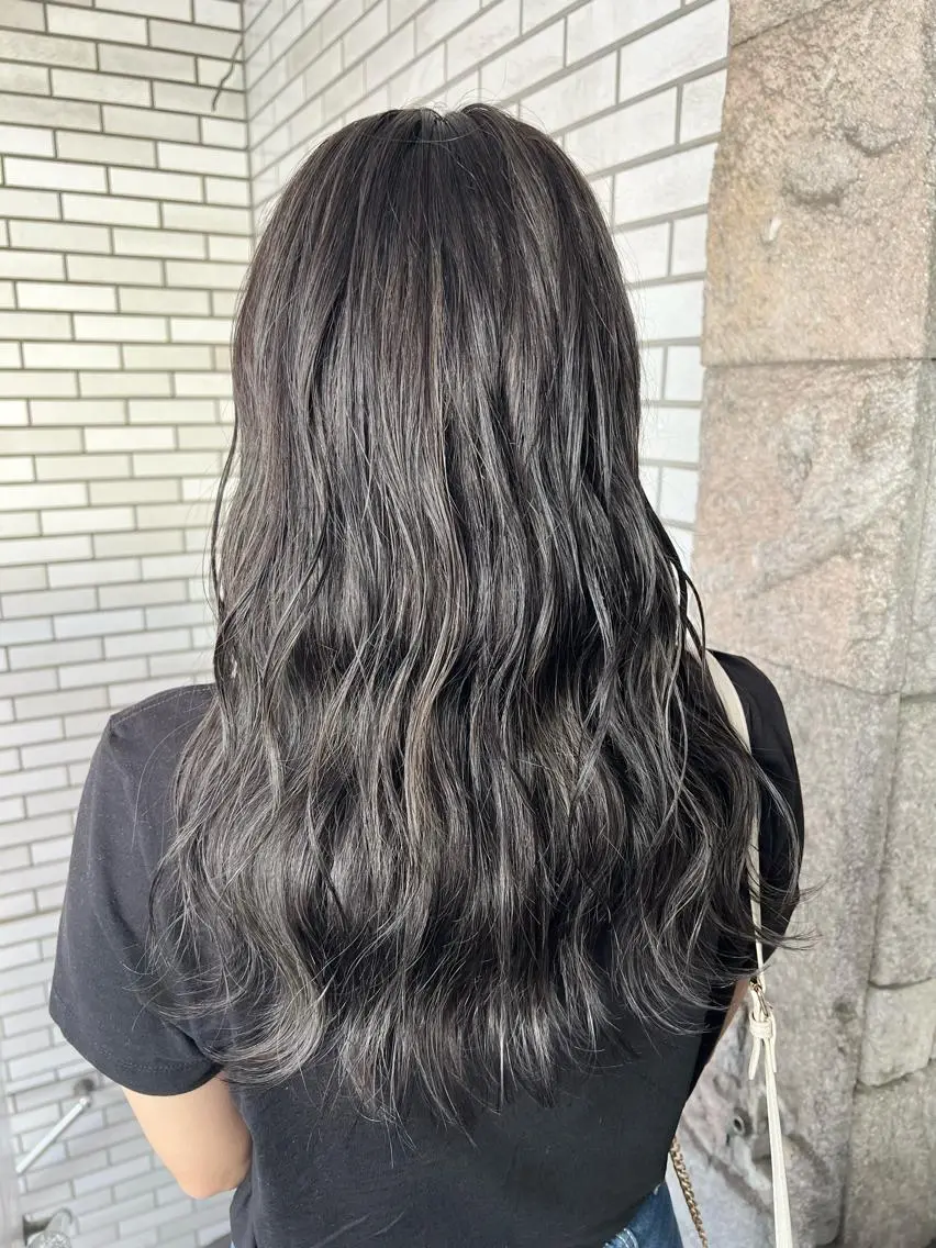 ロング カラー 蓮見友里 PiSTA／portのヘアスタイル