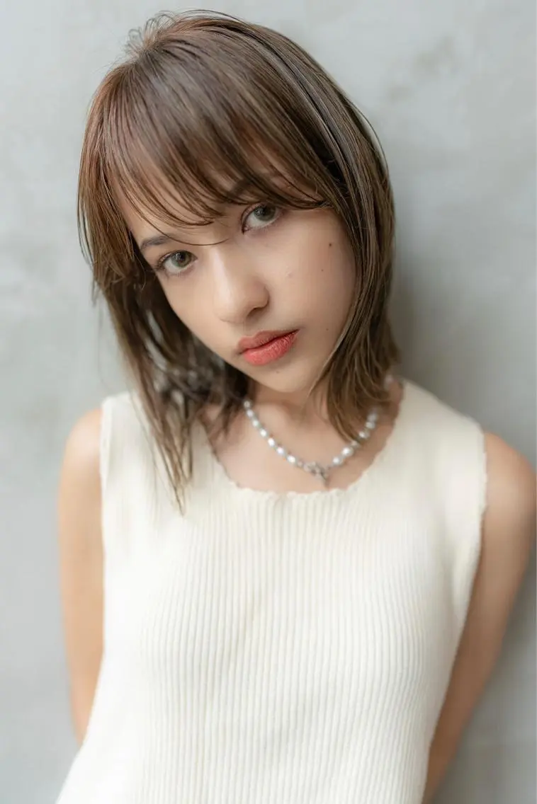 ミディアム カラー ヘアアレンジ メンズ キッズ 髪質改善 トリートメント Lisa 海外風スパイラルのヘアスタイル