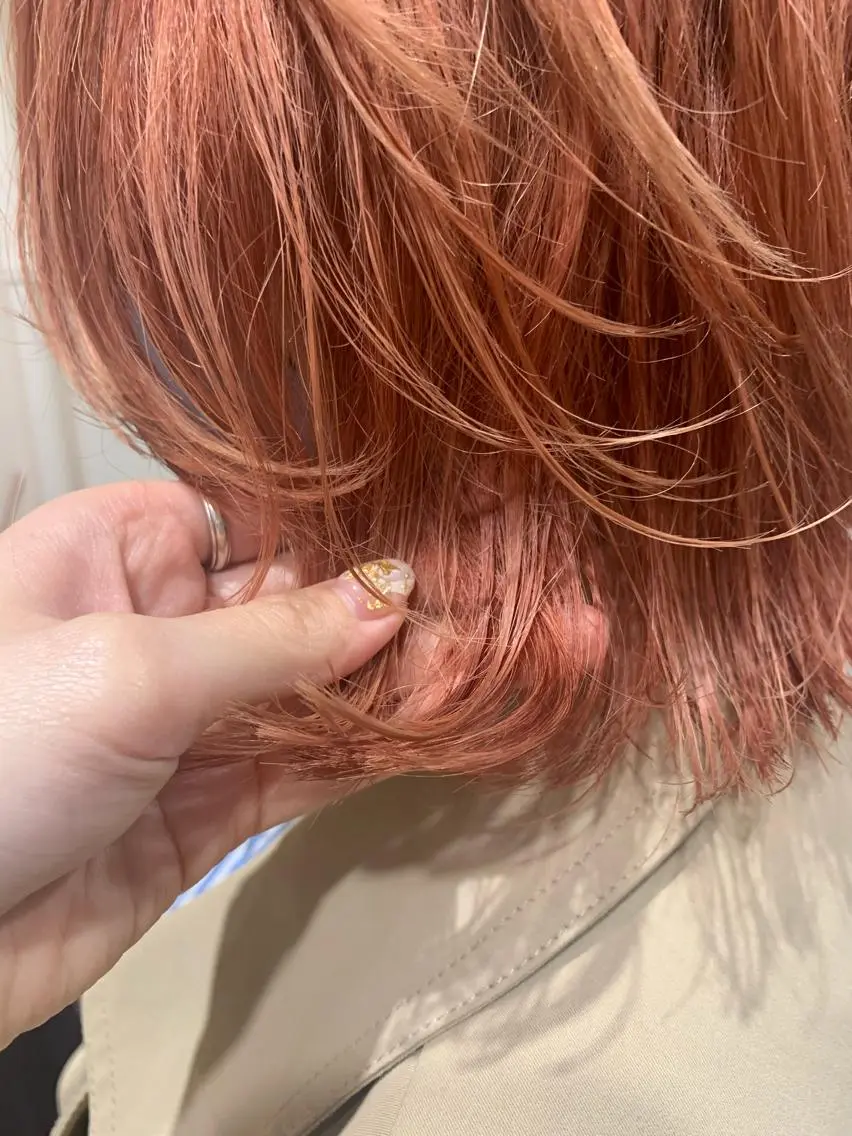 ミディアム カラー ヘアカラー トリートメント ヘアセット ハイトーン/レイヤー 💜Akaneのヘアスタイル